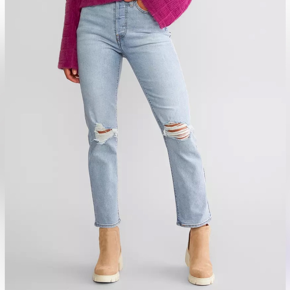 New Levi’s Wedgie Straight Jeans Stretch (size 31)